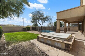 7803 E Nestling Way in Scottsdale, AZ - Building Photo - Building Photo
