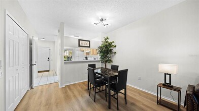 12444 Berkeley Square Dr in Tampa, FL - Building Photo - Building Photo