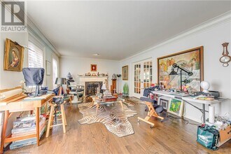 1251 Lakeshore Rd E in Oakville, ON - Building Photo - Building Photo