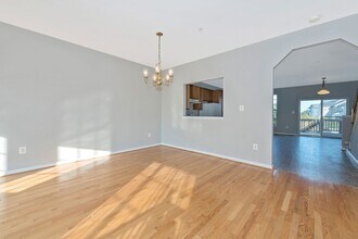 1944 Fieldstone Way in Frederick, MD - Building Photo - Building Photo