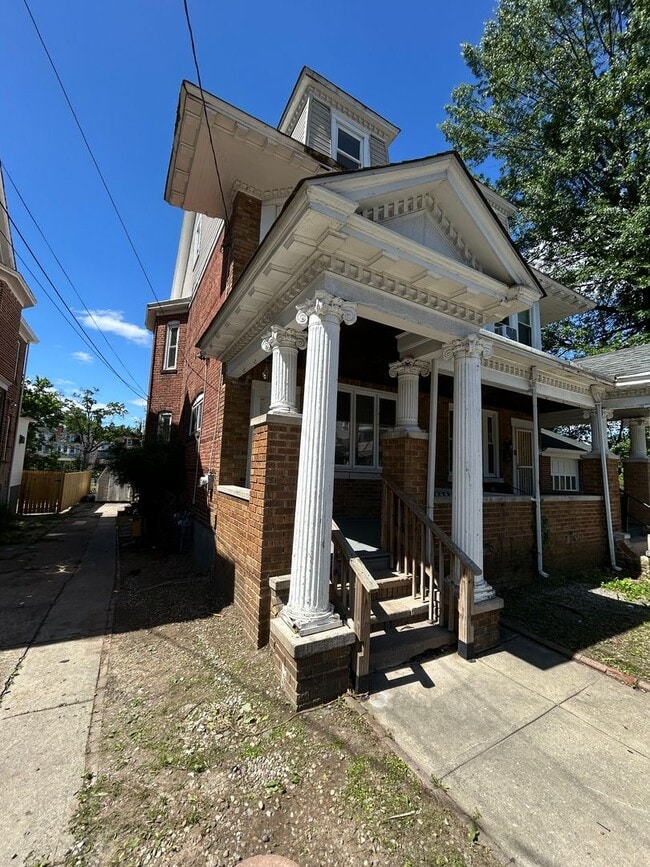 property at 59 Sanhican Dr