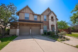 5627 Granite Falls Ln in Missouri City, TX - Building Photo - Building Photo