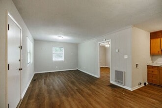 152 Gaines Ct in Athens, GA - Building Photo - Building Photo