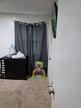 1317 Roosevelt Blvd, Unit 1st Bedroom in Portsmouth, VA - Building Photo - Building Photo