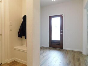 1111 Saddle Ridge Dr in Aubrey, TX - Building Photo - Building Photo