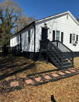 20 Burgess Ave in Greenville, SC - Building Photo