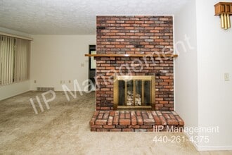 10247 Danvers Dr in Painesville, OH - Building Photo - Building Photo