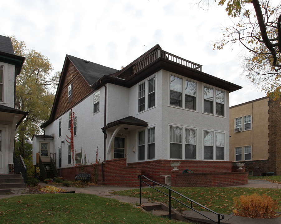 3443 Colfax Ave S in Minneapolis, MN - Building Photo