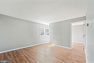 415 Hamilton Ave in Gloucester Township, NJ - Building Photo - Building Photo