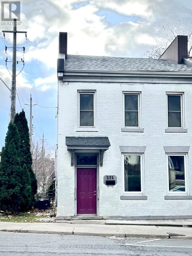 property at 275 Main St W