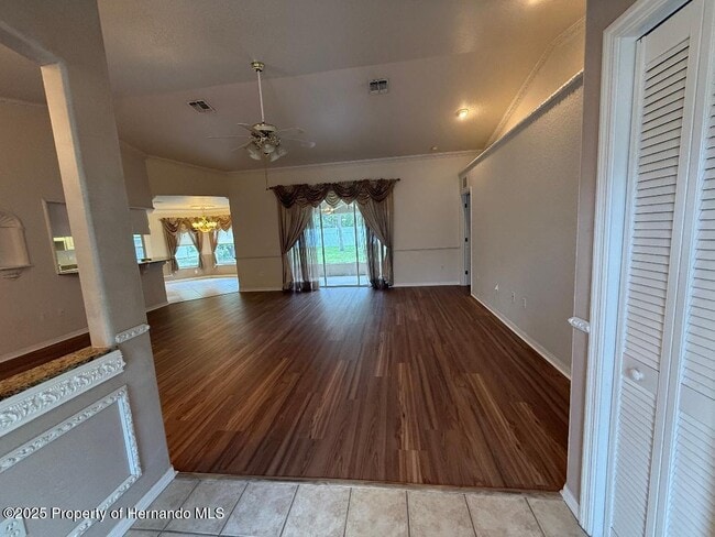 8501 Boyce St in Spring Hill, FL - Foto de edificio - Building Photo
