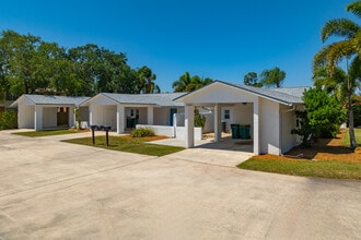 Willow Brook Village in Melbourne, FL - Building Photo - Building Photo