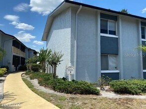 4811 S Texas Ave in Orlando, FL - Building Photo - Building Photo