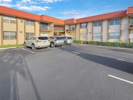 10411 SW 108th Ave, Unit 251 in Miami, FL - Building Photo