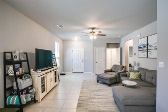 257 Syrah Ct in Leander, TX - Building Photo - Building Photo