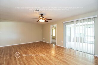 5323 Winewood Dr in Sarasota, FL - Building Photo - Building Photo