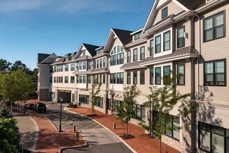 1000 New York Ave in Huntington Station, NY - Building Photo - Building Photo