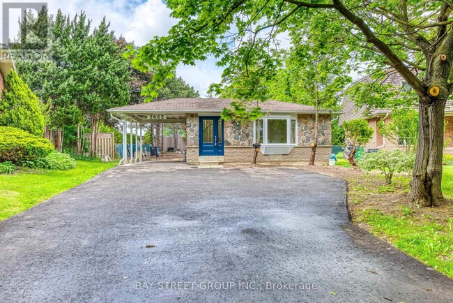 property at 2662 Kinnerton Crescent