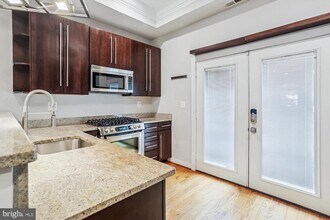 1113 Independence Ave SE in Washington, DC - Building Photo - Building Photo