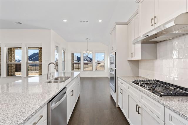 property at 5013 Long Pond Trl