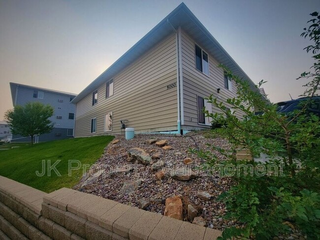 5000 4th Ave N in Great Falls, MT - Building Photo - Building Photo