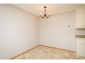 3461 Kent St-Unit -1015 in Shoreview, MN - Building Photo - Building Photo