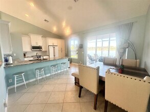 6104 Santa Margarito Dr in Fort Pierce, FL - Building Photo - Building Photo