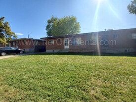 672 E Millcreek Way in South Salt Lake, UT - Building Photo