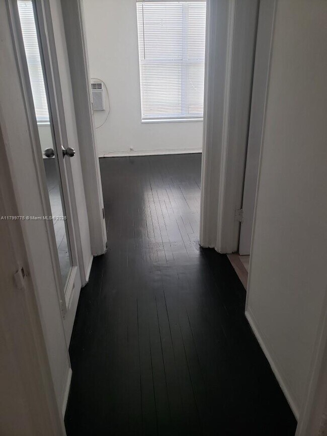 property at 1608 Drexel Ave