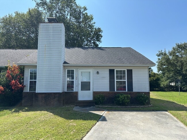 property at 123 Live Oak Ct
