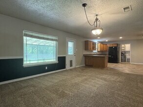 1905 N Dale Ave in Stephenville, TX - Building Photo - Building Photo
