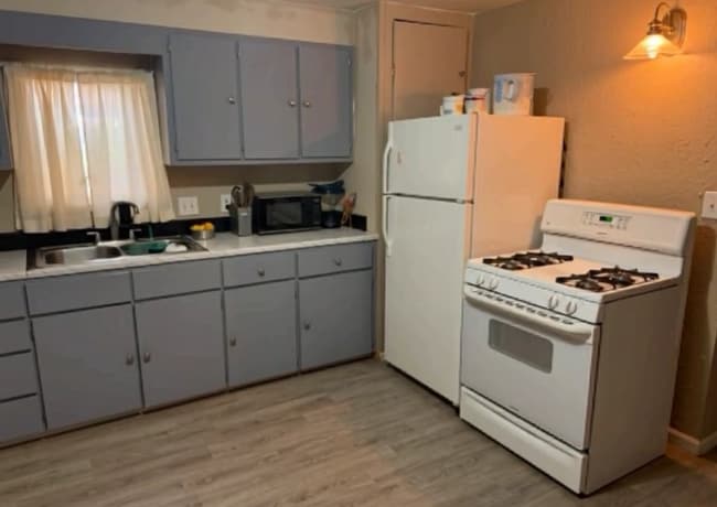 811 W 30th St in Pueblo, CO - Building Photo - Building Photo