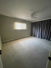 1029 W 122nd St in Los Angeles, CA - Building Photo - Building Photo