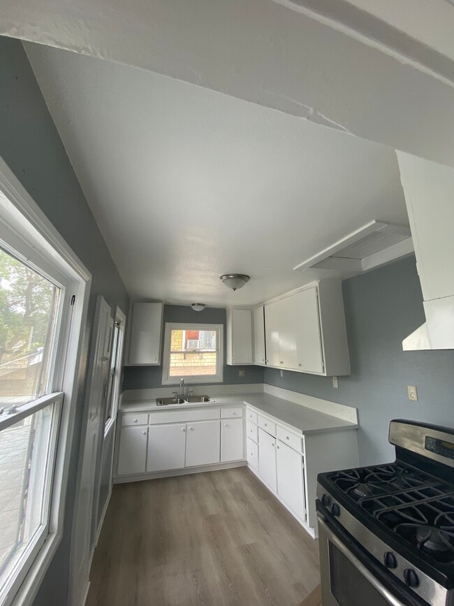334 N Ave 53, Unit 336 Avenue 53