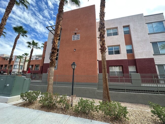 property at 71 E Agate Ave
