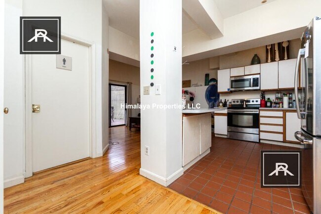446 Park Dr in Boston, MA - Building Photo - Building Photo