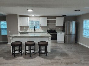 580 Satellite Ave in Murrells Inlet, SC - Building Photo - Building Photo