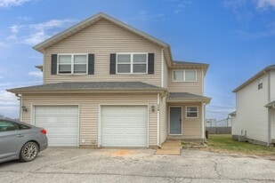 627b S Walker St in Webb City, MO - Building Photo