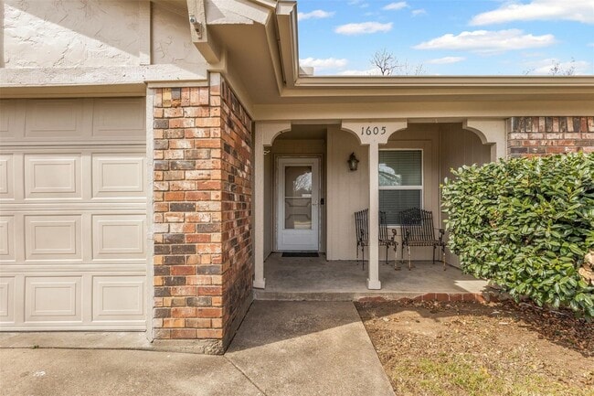 property at 1605 Morningside Dr