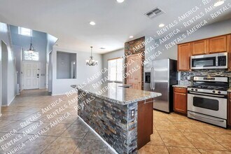 6756 S Seton Ave in Gilbert, AZ - Building Photo - Building Photo