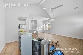 419 E Elm St in Denison, TX - Building Photo - Building Photo