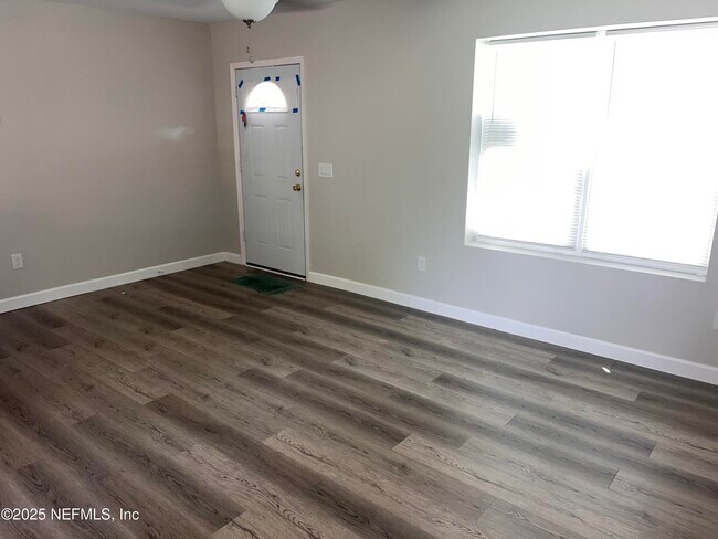 2129 Kingswood Rd in Jacksonville, FL - Building Photo - Building Photo