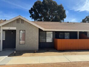 Quail Springs Village Apartments in Joshua Tree, CA - Building Photo - Building Photo