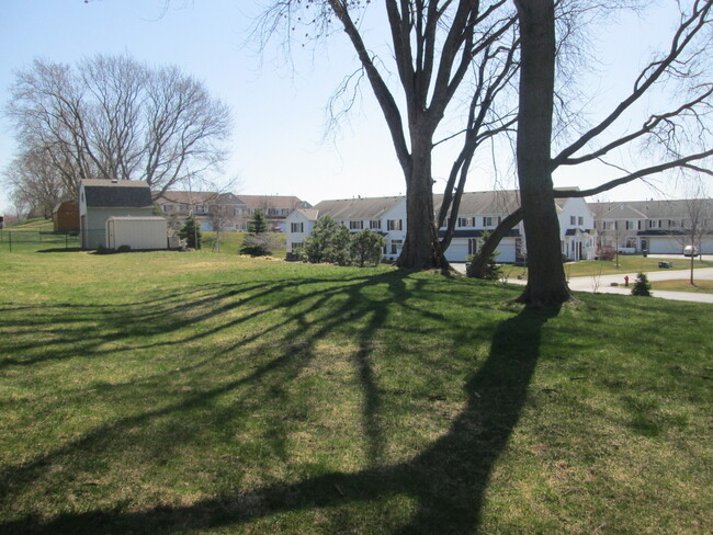 3030 Bandel Dr NW in Rochester, MN - Building Photo - Building Photo