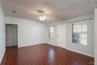 17 Roundup Cir in Edinburg, TX - Building Photo - Building Photo