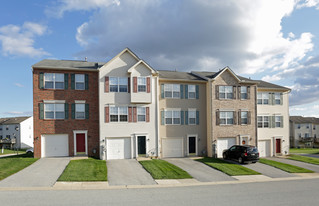 Saddle Ridge Crossing Apartments