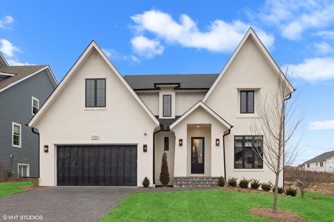 property at 1123 Pin Oak Dr