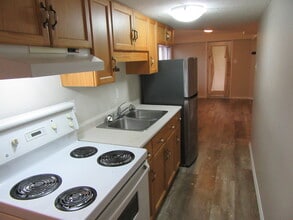 132 Waterloo Av in Guelph, ON - Building Photo - Building Photo