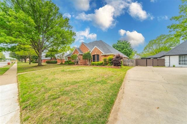 1114 Countryhill Dr in Keller, TX - Building Photo - Building Photo