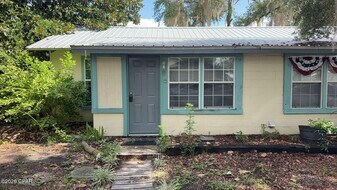 1511 Molitor Ave in Panama City, FL - Building Photo